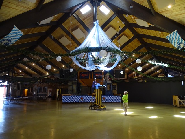 2018-08-27 DSC03855 Stage
